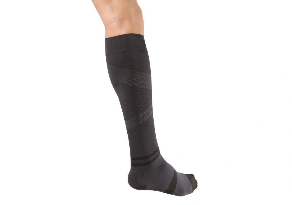Graduated compression recovery socks UP RECOVERY - Thuasne